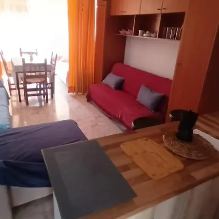 Διαμέρισμα Nuevo Apto Hasta 6 Personas Muy Cerca De Playa Levante Con Jardines Y Gran Piscina , Pista De Tennis Y Futbol Deportes Y Zona Infantil ,en Urbanizacion Con Parking